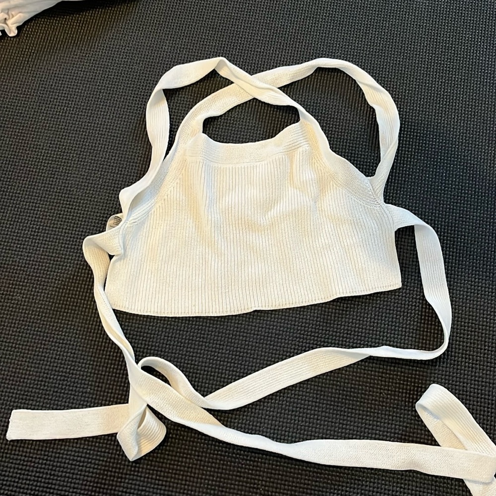 Wilfred XS knit tie crop in white